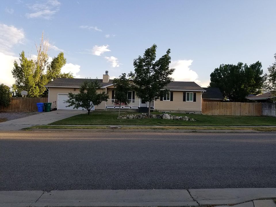 1st image of 2937 W Martinez Way
