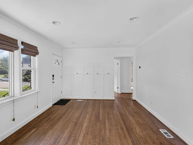 6009 Inwood St — Photo 7