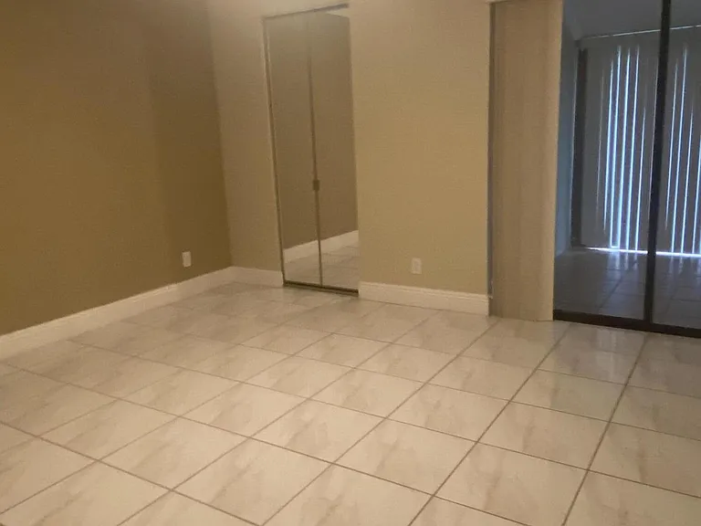 633 Sea Pine Way #C — Photo 25