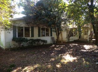 235 Sightes Rd, Mineral Springs, AR 71851
