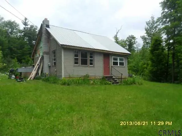 1214 County Highway 112, Gloversville, NY 12078