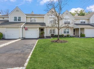 62 Mystic Circle, Bay Shore, NY 11706