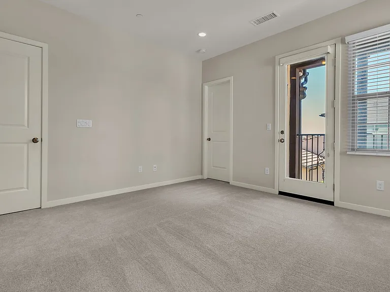 71 Tallowood — Photo 29