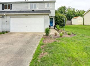 1706B Trails Dr, Urbana, IL 61802