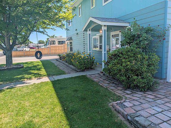 3rd image of 2407 Boise St