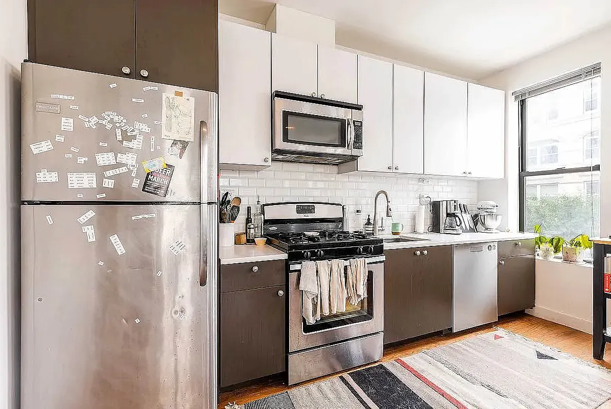 313 Knickerbocker Avenue — Photo 3