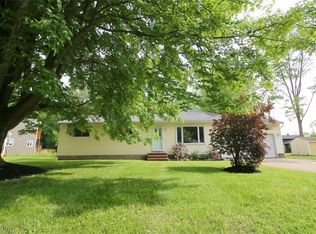7958 Bellflower Rd, Mentor, OH 44060