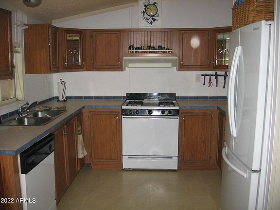 3rd image of 6728 W WANDA LYNN Lane