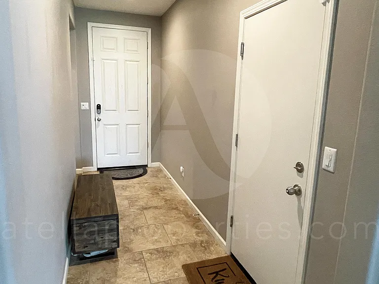 619 Portola St — Photo 3