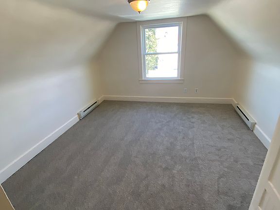 5th image of 748 Maple St APT 30