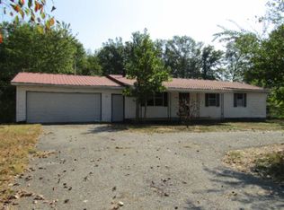 8282 Baxter Rd, Baxter, TN 38544