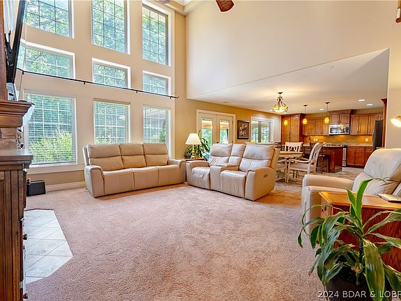 4th image of 334 Cherry Hill Ln