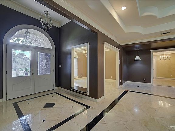 2nd image of 2508 Melinda Dr
