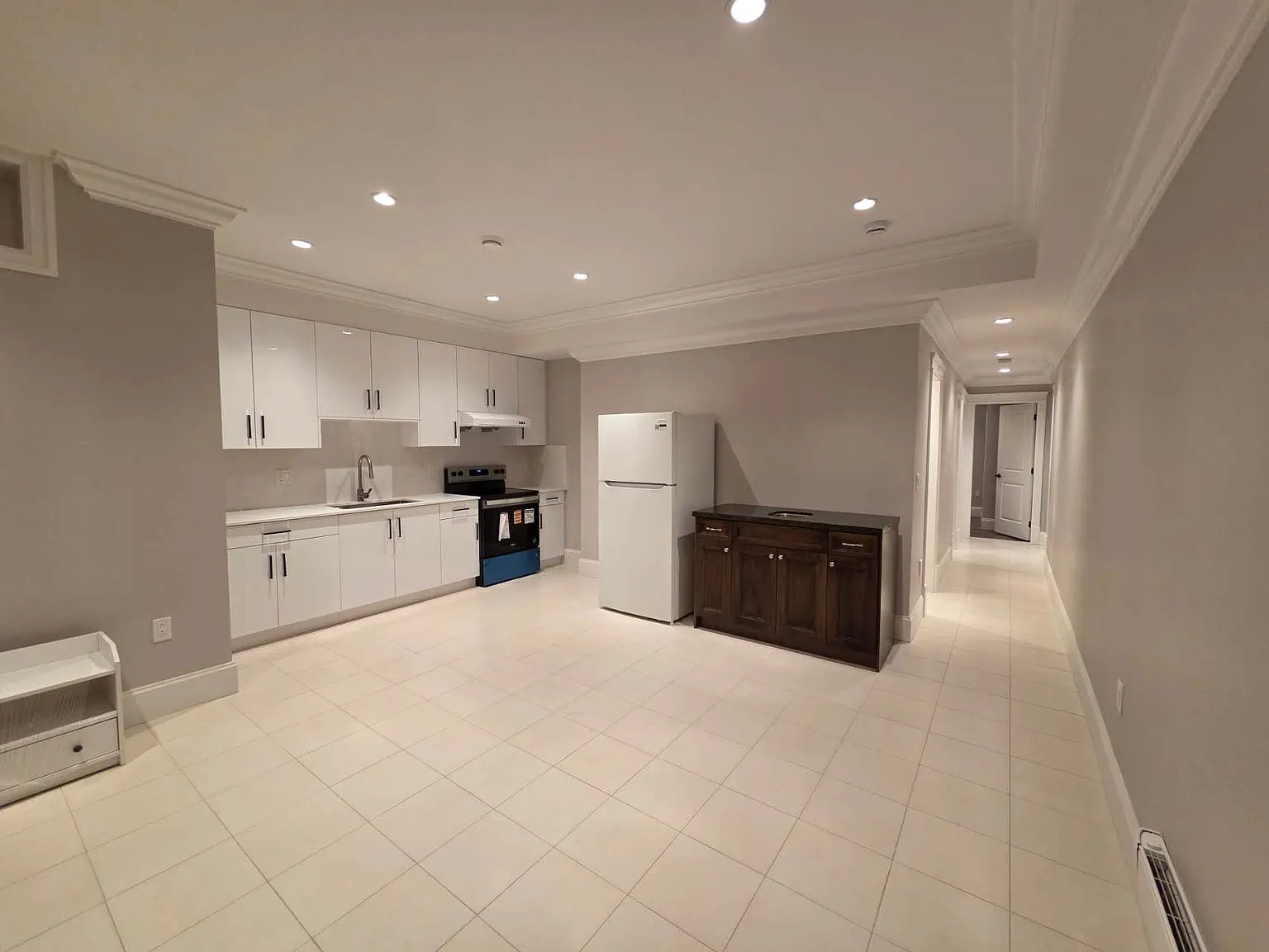 2 bed, 1350 sqft, $2,000 — Photo 3