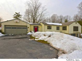 7027 Woodchuck Hill Rd, Fayetteville, NY 13066