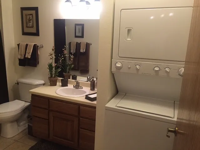 Sauk Creek Apartments — Photo 23