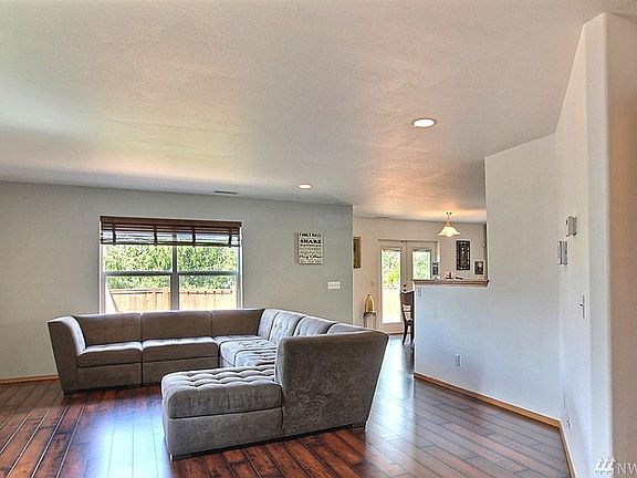 3rd image of 17514 84th Avenue Ct E