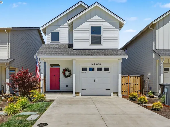 848 Chestnut Way, Silverton, OR 97381