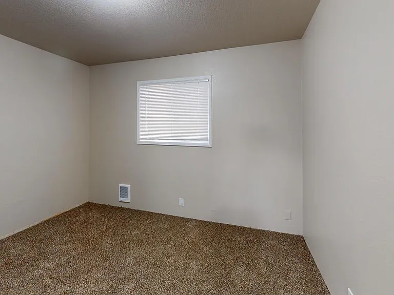 150 W Jennie Ave #B5 — Photo 6