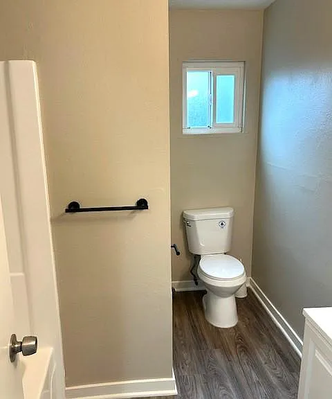 426 N Buena Vista St #1 — Photo 9