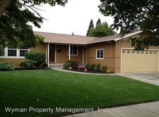 1007 Woodlawn Dr, Napa, CA 94558