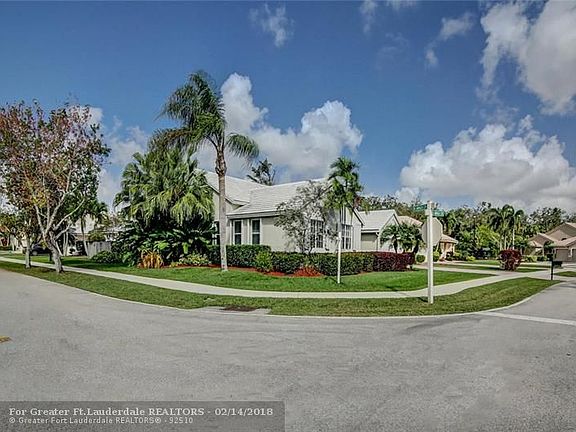 2nd image of 9983 S Abiaca Cir