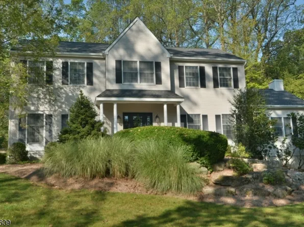 11 Devonald Dr, Bethlehem Twp., NJ 08802
