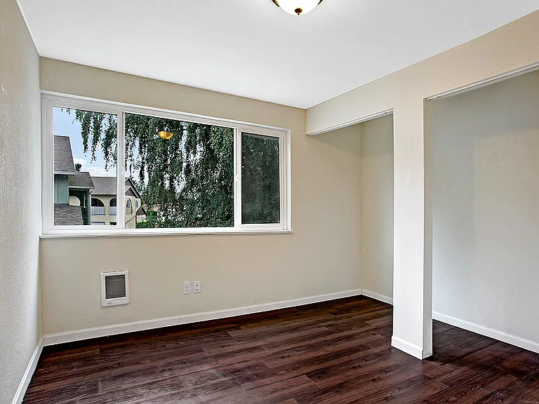 2306 N St NE — Photo 5