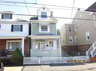 318 W Saylor St, Mount Carmel, PA 17851