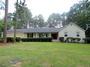 6827 Thames Dr, Fayetteville, NC 28306