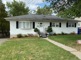 91 Royal Oak Dr, Waterbury, CT 06708