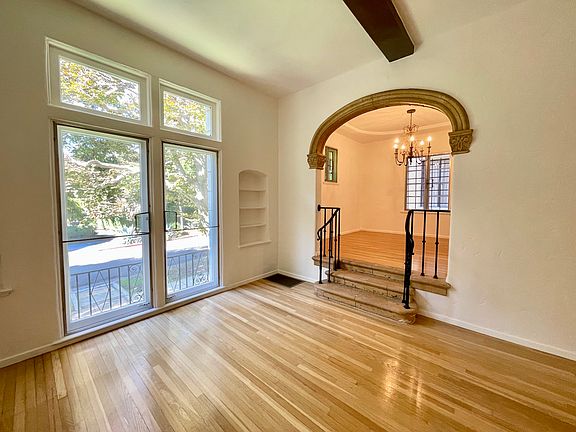 5th image of 1334 N Harper Ave #C