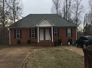 1083B Woodland Dr, Henderson, TN 38340