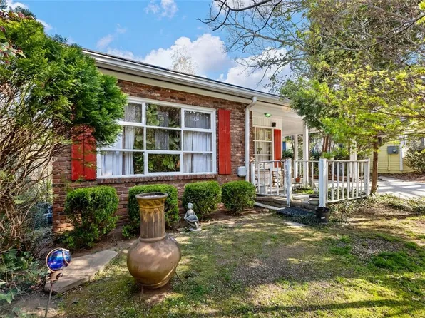 46 W Belle Isle Rd, Sandy Springs, GA 30342