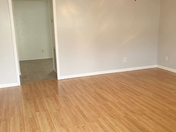 2nd image of 5515 Secluded Way