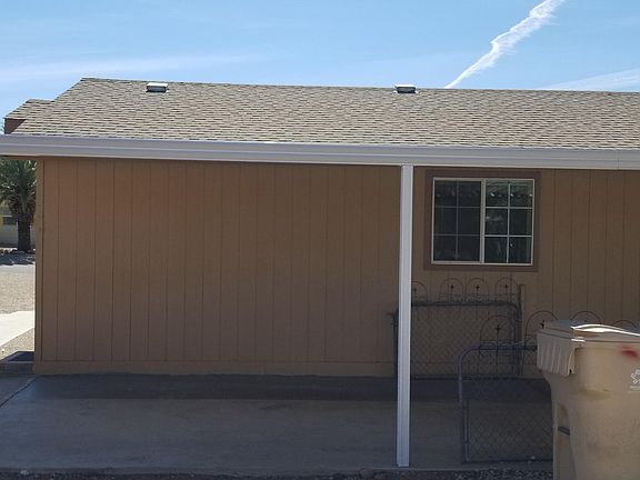 2nd image of 612 S 86th Pl