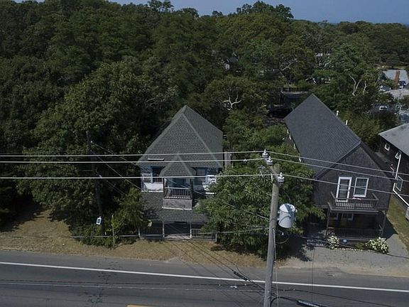 3rd image of 17 New York Ave