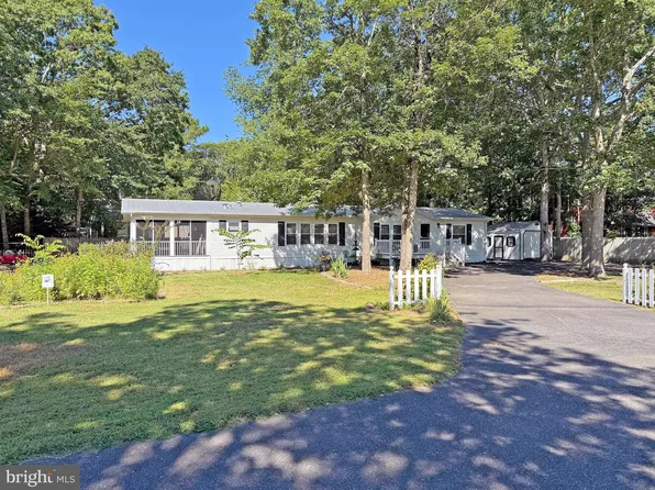 33280 Sassafras Ct, Ocean View, DE 19970