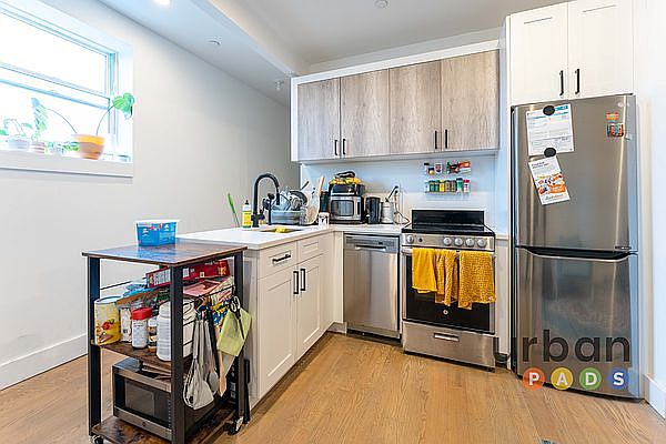 1st image of 282 E 32nd St #3B