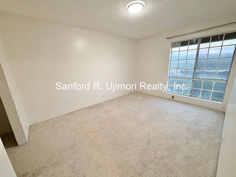 94-105 Luluka Pl #J202 — Photo 3