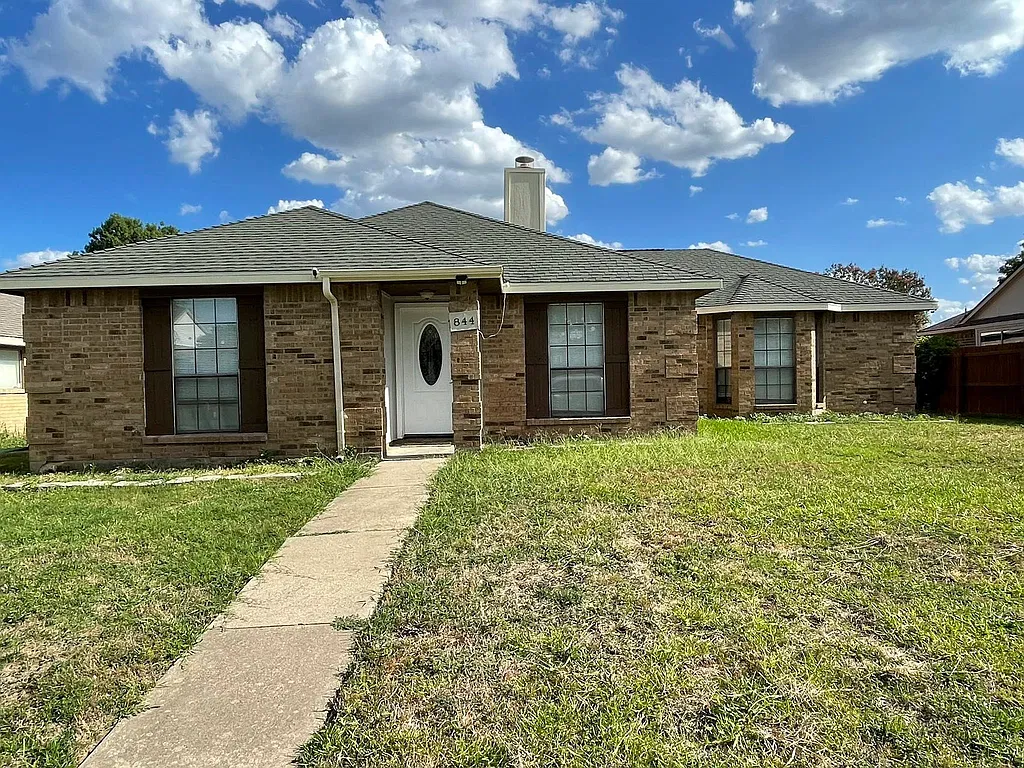 Property main image