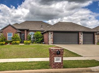 3206 E Fairmont Pl, Broken Arrow, OK 74014