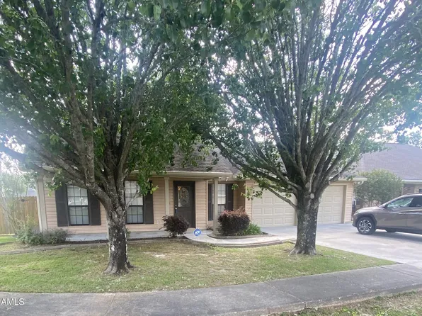 110 Cadet Ln, Lafayette, LA 70506