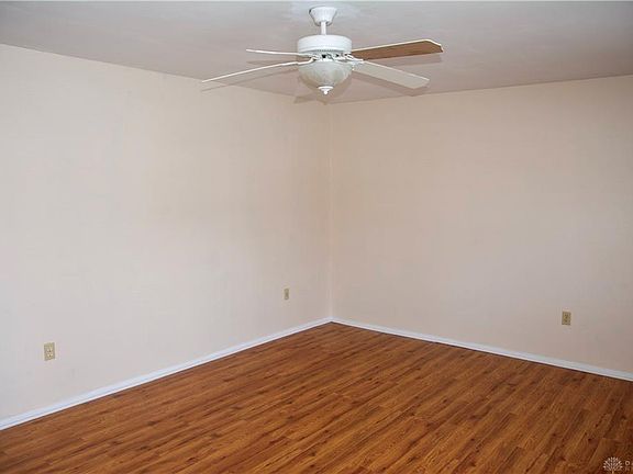 2nd image of 238 Estonia Dr