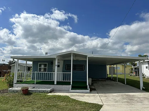 17031 US Highway 301 Photo 1