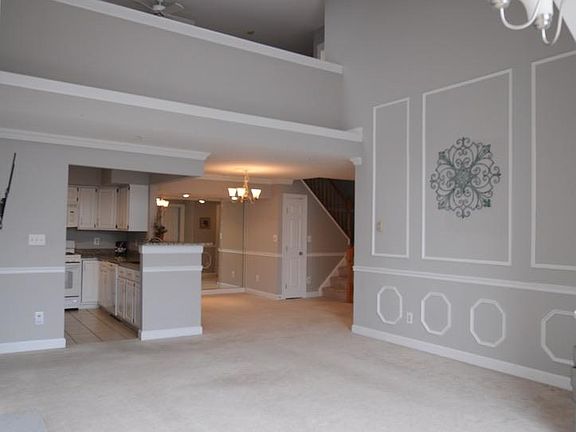 5th image of 12205 Fairfield House Dr APT 611B