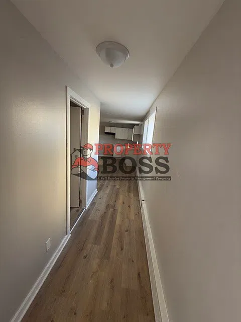 4945 Northcote Ave — Photo 4