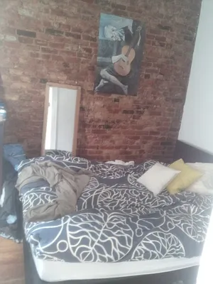 Rented by Aysaac Allen LLC | media 21