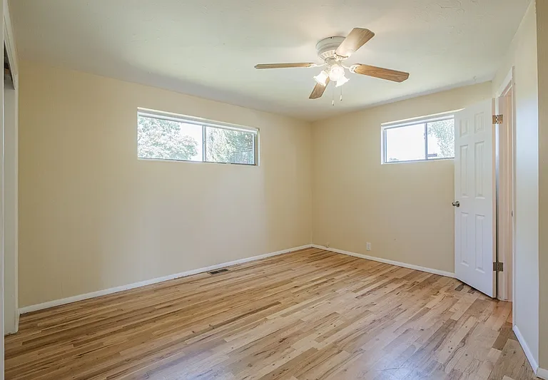 718 Brassie Dr — Photo 13