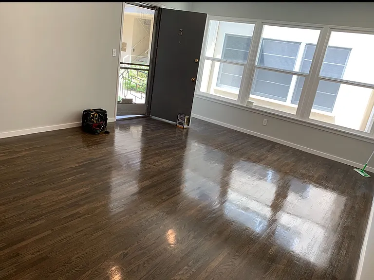 348 S Elm Dr #5 — Photo 9
